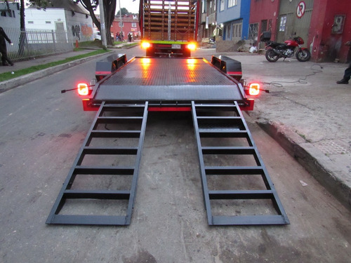 Imagen 13 de 15 de Trailer O Remolque Tipo Cama Baja Para Transporte De Maquina