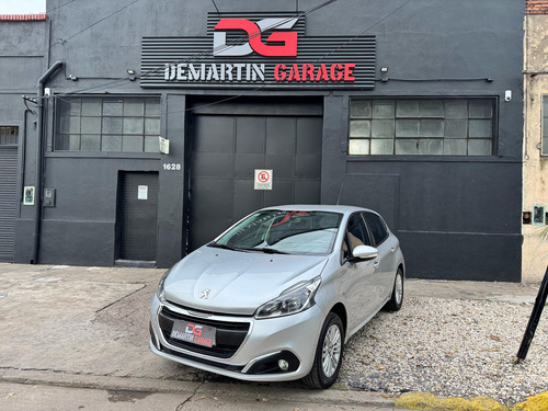 Peugeot 208 1.6 Allure