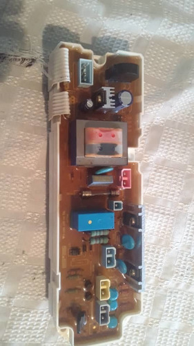 Imagen 3 de 3 de Se Vende Tarjeta Lavadora LG 6kg