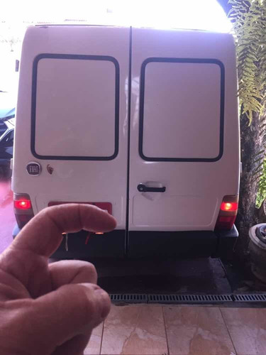 Imagem 2 de 10 de Fiat Fiorino 2011 1.3 Flex 4p
