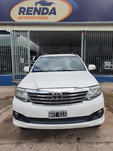 Toyota Sw4 2013 2.7 Srv Cuero Vvti 4x2 4at 5 Asientos