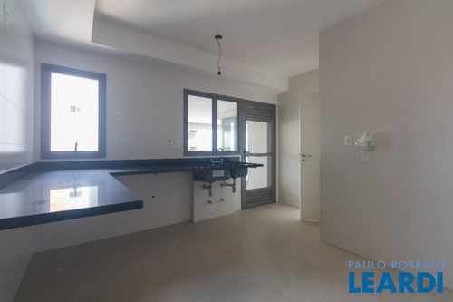 Imagem 7 de 15 de Apartamento - Campo Belo - Sp - 585520