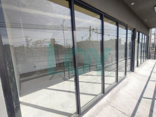 Arriendo Local Comercial De 40 M2 En Av Principal San Miguel