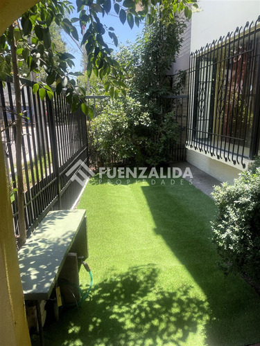 Casa Familiar En Venta De 4d 4b En Ciudad Satelite Maipú