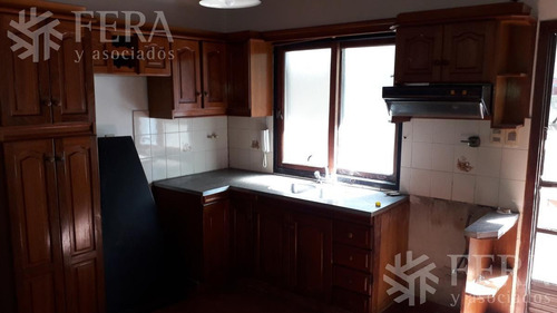 Venta De Departamento Tipo Casa De 5 Ambientes Con Patio En Wilde (26413)