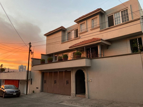Imagen 1 de 17 de Casa En Venta En Lomas De Tecamachalco