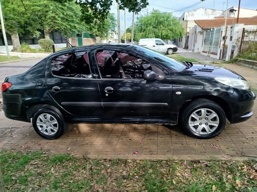 Peugeot 207 Compact Sedan 1.9