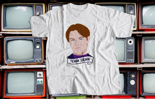 Imagen 2 de 3 de Remera Unisex Gilmore Girls Jess Dean Logan - Varios Modelos