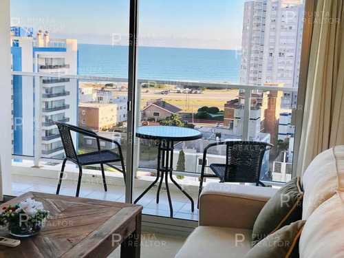 Alquiler Temporario De Apartamento 2 Dormitorio, Punta Del Este, Uruguay