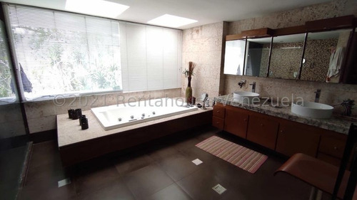 Imagen 8 de 12 de Rf Quinta Moderna De Lujo En Macaracuay En Calle Cerrada Con Vigilancia Privada Con Piscina Mls #22-10158 Isabel Fragozo Rent A House