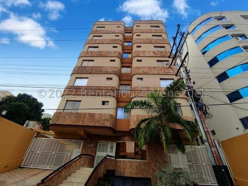 Imagen 1 de 30 de Apartamento En Alquiler Urb El Bosque, Maracay 23-13054 Hc