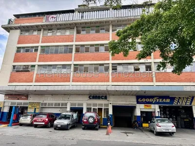 Edificio en alquiler