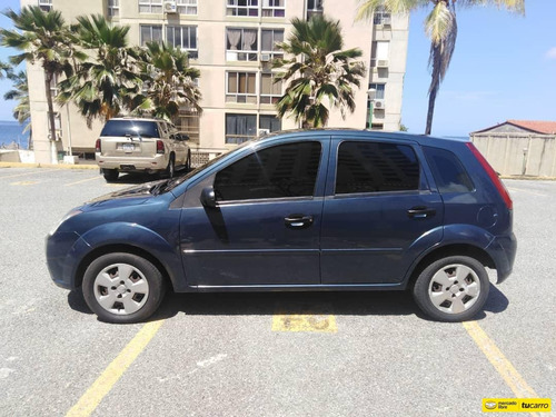 Ford Fiesta Max Sincronico