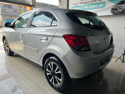 Chevrolet Onix ONIX HATCH LTZ 1.4 8V FLEXPOWER 5P MEC