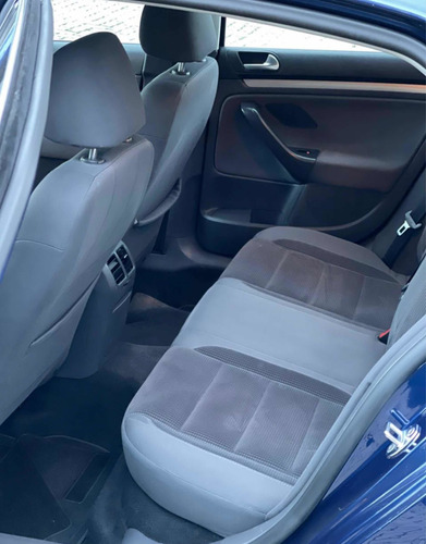 Volkswagen Vento 2.5 Automatico Full
