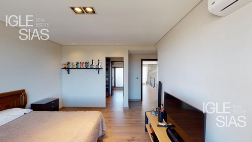 Casa En Venta Al Río 3 Dormitorios En El Yacht, Nordelta