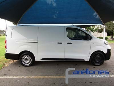 Peugeot Expert 2.0 4x2 L2h1 Hdi Nav 20107 Jlrg16