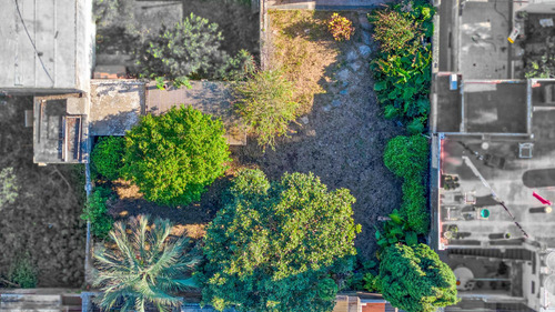Casa 3 Dormitorios, Cocina Separada, Enorme Jardin, Abasto