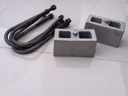 Blocks Para Bajar Nissan D21 ..de 3 P/muelles Traseras