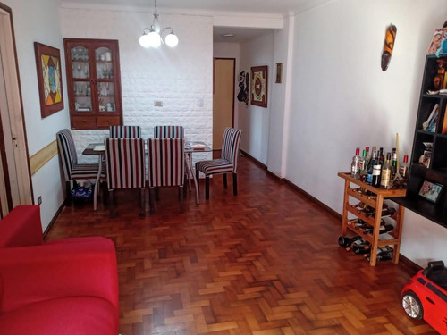 Imagen 7 de 30 de Amplio 4 Ambientes Al Frente Con Balcon Corrido Apto Credito