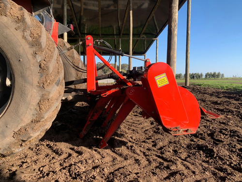 Rotovador Con Subsolador Para Cama Caliente