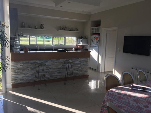 Imagen 8 de 27 de Venta De Casa Con Salida Al Rio En Albanueva