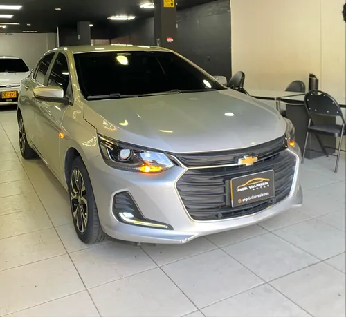 Chevrolet Onix 1.0T Premier Sedan At
