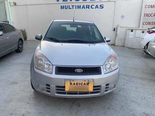 Imagem 3 de 9 de Ford Fiesta 2008 1.0 Flex First 5p