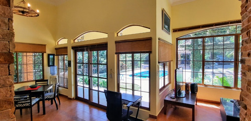 Imagen 30 de 30 de Lujosa Villa En Altos Del María Con Piscina Y Jaccuzi Privado.