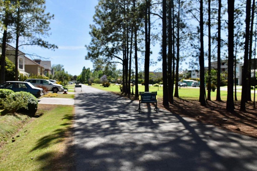 Imagen 8 de 8 de Excelente Lote Central En La Lomada De Pilar. Ultimo Lote
