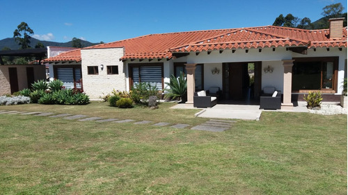 Venta De Casa Campestre En Unidad Cerrada Ubicada En La Ceja 