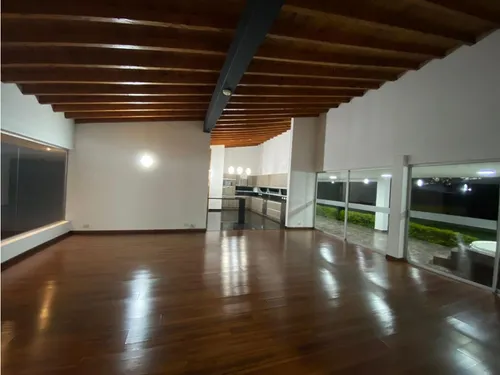 Encantadora Finca En Venta Llanogrande