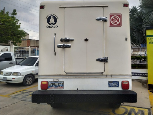Imagen 5 de 11 de Ford F-150 Cava