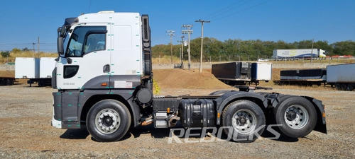 Imagem 11 de 13 de Ford Cargo 2842 6x2 2015/15 40327km (8920)
