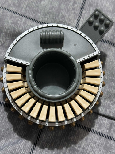 Piano Max Rebo Band Kenner (Usado)