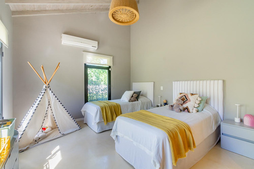 Casa En Venta Don Torcuato