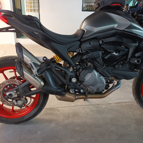 Ducati Monster 2021 Color:aviator Grey.
