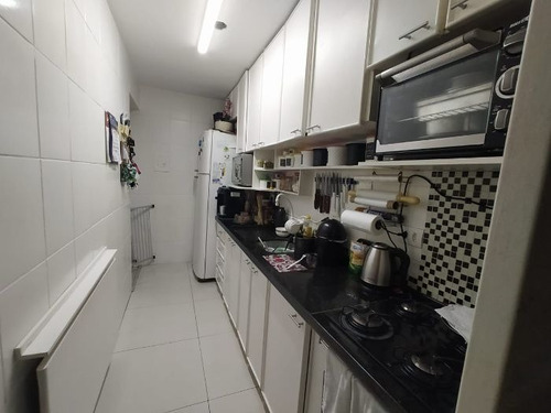 Apartamento À Venda Na Rua José Pereira De Araújo, Capão Raso, Curitiba - Pr - Liv-9762