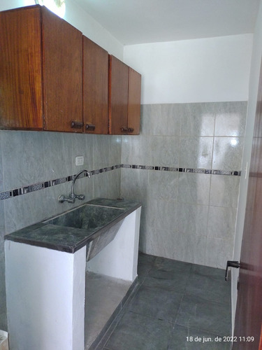Casa Amplia, Exelente Estado Gral. (con Dto Opcional)