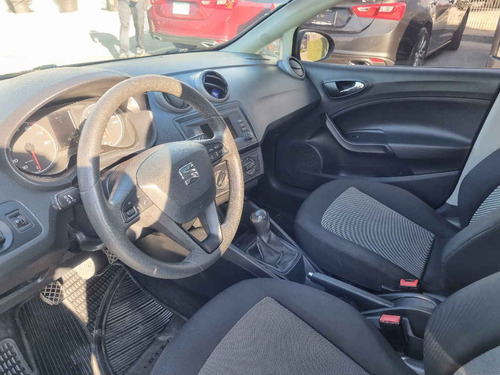 Imagen 9 de 11 de Seat Ibiza 2017 5p Reference Blitz L4/1.6 Man