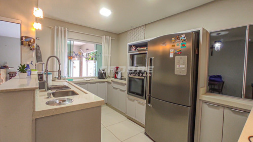 Imagem 6 de 30 de 02 Casas No Bairro Boa Vista - Blumenau. - 3052378v