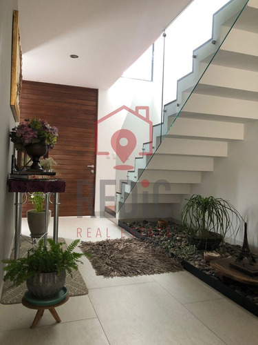 Imagen 2 de 19 de Casa De 5 Hab. + Roof Garden En Condesa Juriquilla