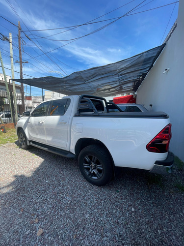 Toyota Hilux Pick-up 2.8 Cd Srv 177cv 4x2 At