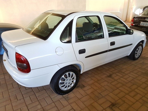 Chevrolet Classic Sedan Spirit 1.0 Vhc 8v 4p 2005