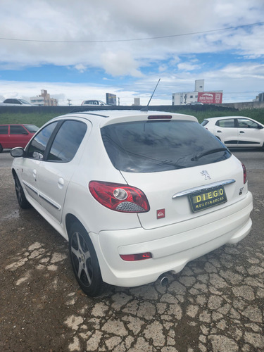 Peugeot 207 1.6 16v Quiksilver Flex 5p
