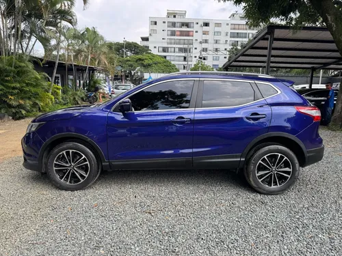 Nissan Qashqai 2.0 Advance 2015