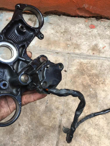 Yugo Superior Yamaha R1 04-06 (Usado)