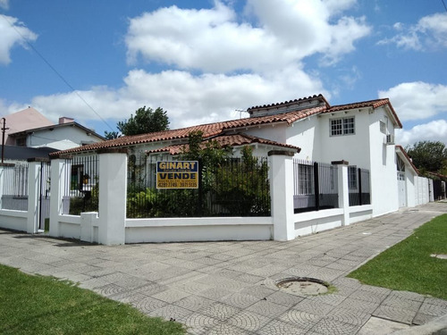 Casa En Venta En Monte Grande