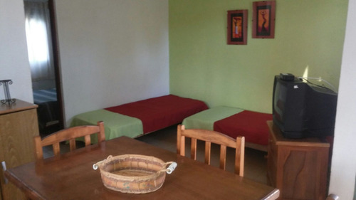 Imagen 5 de 12 de Casa Muy Funcional ,a 1 Y Media De Playa, Centro Y Servicios