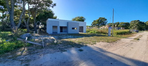 Casa A Terminar En Costa Chica